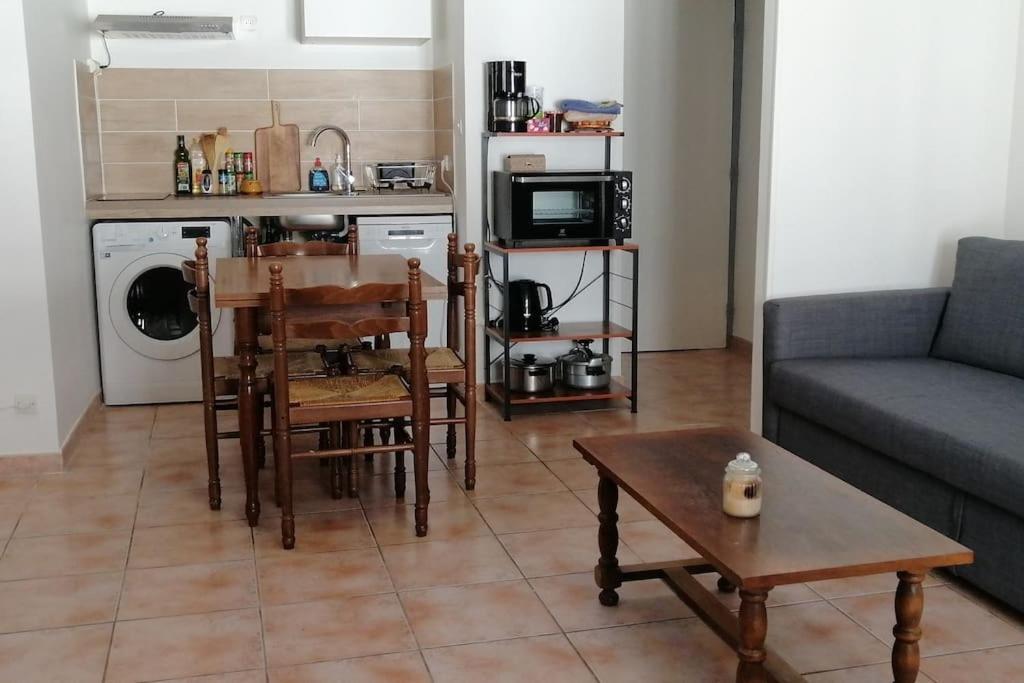 T2 6 Couchages. Plein Centre Apartment Акс-ле-Терм Екстериор снимка